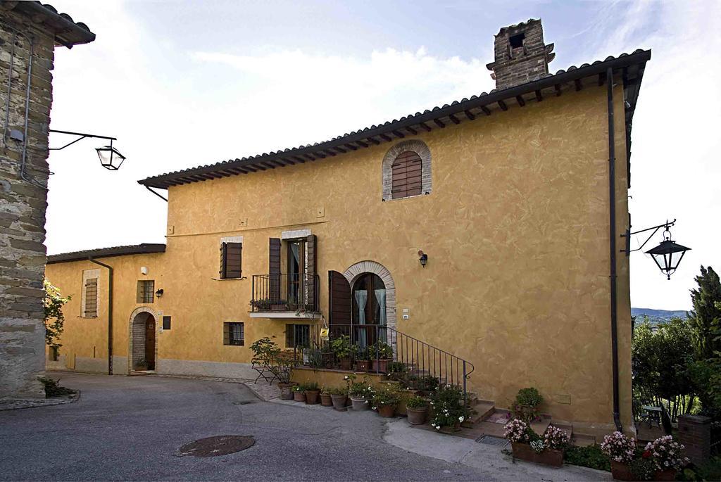 Casale Del Monsignore Spoleto Exterior photo
